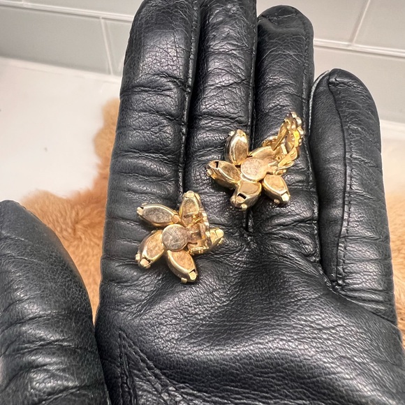 1960’s Vintage Weiss Green Rhinestone Clip on Earrings AB Center Stone - Picture 7 of 8